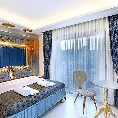 מלון Five Diamonds Çeşme