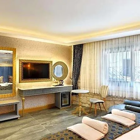 Five Diamonds מלון Çeşme